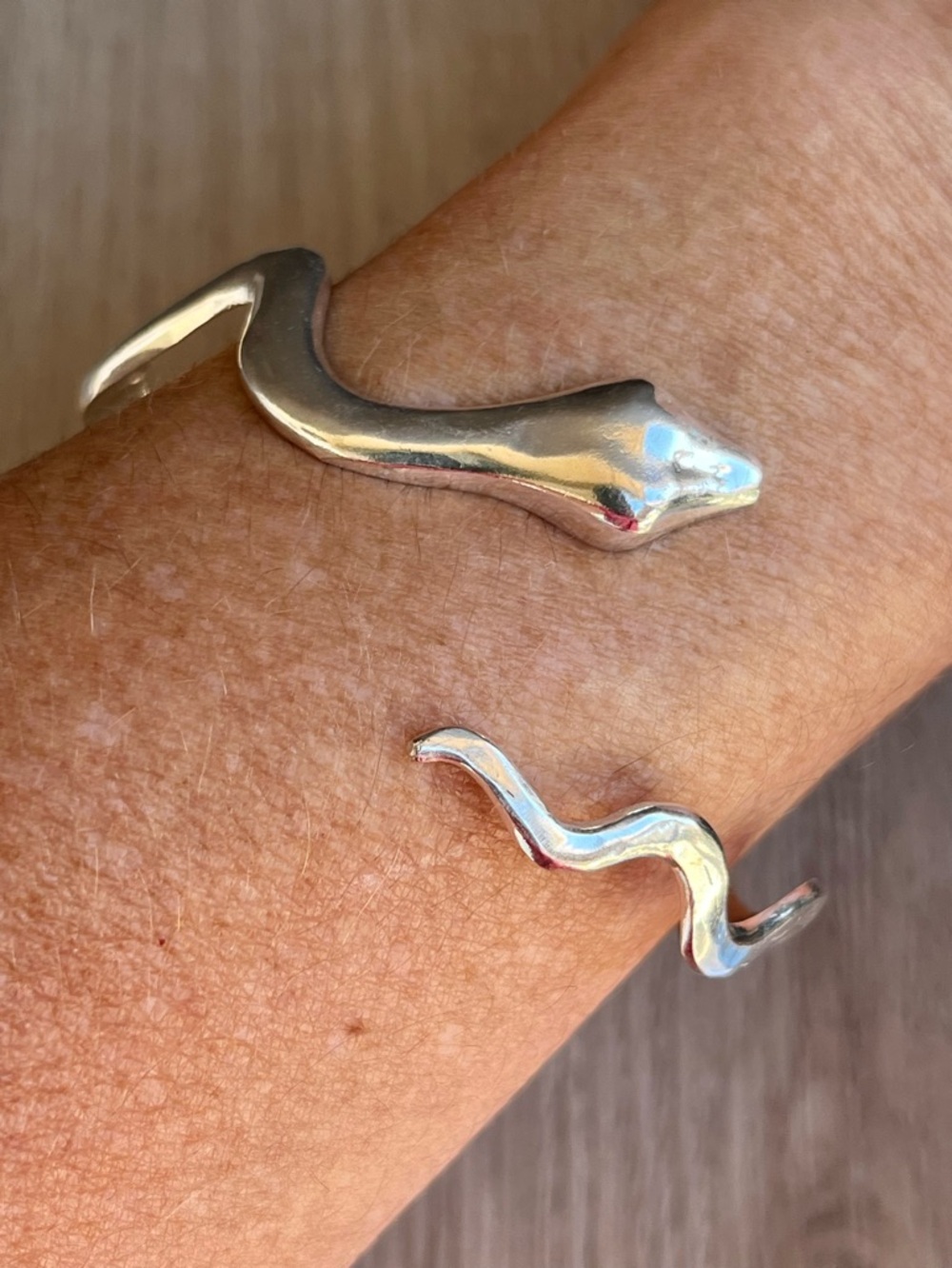 Curvy Silver Plated Adjustable Snake Bracelet